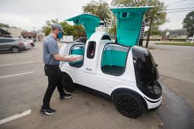 The first fast food/pizza delivery online service in malaysia. Pepperoni For The Robot Domino S Nuro Test Autonomous Pizza Delivery