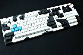 With This Keyboard Typing Is A Mooving Experience R Mechanicalkeyboards Keyboard Keyboard Typing Vietnamese Keyboard