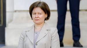 Numita De Iohannis Devotata Pe Masura Procurorul General Gabriela Scutea A Omorat Dosarul Caselor Lui Iohannis Copiind Insailarea Procurorului Ioan Sandru Scutea A Interpretat In Maniera Proprie O Decizie Cjue Aplicabila