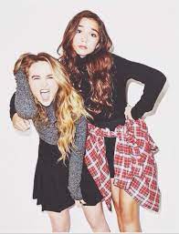 Throwback Of Sabrina And Rowan I Remember When These Pics First Came Out Can T Wait For New Gmw Thr Sabrina Carpenter Girl Meets World Girl Meets World Cast