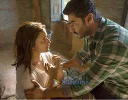 Sandeep aur pinky faraar (transl. Sandeep Aur Pinky Faraar Photos Poster Images Photos Wallpapers Hd Images Pictures Bollywood Hungama