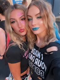 what an AMAZING weekend. got see my mother kesha with my bestie, saw dierks  bentley and zach top with my amazing people, and played mud volleyball with  even more of my amazing