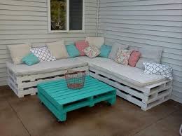 Hoy en día es cada vez más habitual ver decoraciones hechas a partir de materiales reciclados o reutilizados. Dobja El A Port A Szemebe Gyermekkor Tankonyv Mesas De Terraza Orginales En Palets Indianfilmandtelevisioninstitute Com
