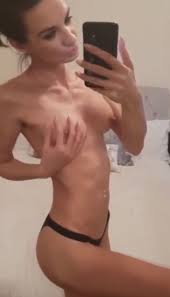 Aucune installation n'est requise si ce n'est que le logiciel « mega » pour les téléchargements. Amber Rickard Nude Onlyfans Leak 1 Video Xpussy