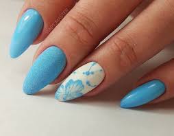 If you don't like those bright colors, the classic black and white nails would be a safe option for any occasion. Bright Manicure 2019 2020 Fashionable Bright Nail Design Photos Ideas News