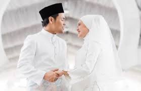 Sharon paul , syamel & ernie zakri lyricist: Showbiz Ernie Zakri Syamel Happily Wedded Today