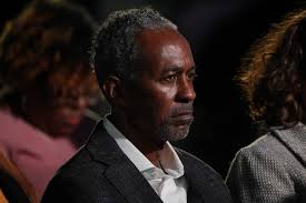 Councilman omits homes he's rehabbing from financial disclosure