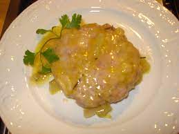Gli hamburger vegetariani sono una comoda alternativa per chi non vuole mangiare la carne ma non vuole privarsi del gusto del buon cibo. Hamburger Di Maiale Agli Agrumi