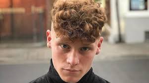 Vous voulez choisir une coiffure ado garçon stylée. Coupe De Cheveux Ado Garcon Idees Qui Feront La Tendance Cette Saison