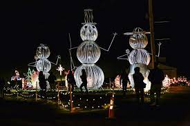 Check spelling or type a new query. Overly S Country Christmas Display Endures As Holiday Staple In Mt Pleasant Township Triblive Com