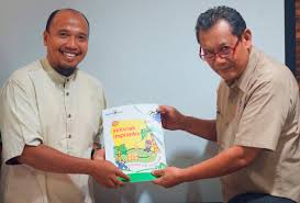 Kalau mommies memandang si kecil terlihat lebih cocok masuk ke sekolah alam, coba cek daftar sekolah alam yang saya buat ini dulu, deh. Dukungan Sekolah Alam Indonesia Cipedak Untuk Konservasi Badak Melalui Yabi