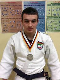Romania a reusit sa castige medalia de aur la proba ju no kata prin deja celebra. Archiv 2014 Judo Sport Verein Dusseldorf E V
