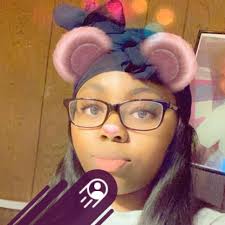 Hey loves! Can anyone recommend a good brush like this? I can't find one 😞