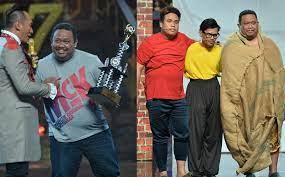 Untuk melihat detail lagu maharaja lawak mega 2017 minggu 1 zero klik salah satu judul yang cocok, kemudian untuk link download maharaja maharaja lawak mega 2017 | dzawin top moments. Tiada Lagi Lawak Lucah Kami Kini Lebih Berhati Hati Rahim Joras Gempak