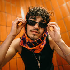 Listen to 3H HiTMiLØW @LA COVA HAMBURG by HiTMiLØW in techno playlist  online for free