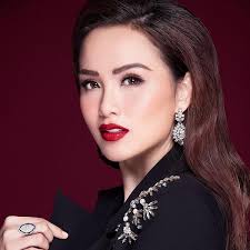 Tiểu Vy trước khi đăng quang, Quảng Nam đã có 1 hoa hậu sắc nước hương trời