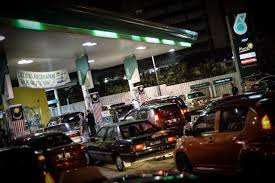 Boleh kah memcampur minyak kereta ron 95 dengan ron 97. Ron95 Vs Ron97 Yang Mana Satu Lebih Bagus Untuk Kenderaan Anda Iluminasi