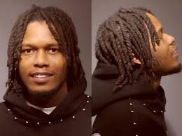 Could Jason Priestley play Alan Jackson in a movie?