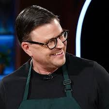 🌟 Plongez dans l'univers de Bonsoir Bonsoir 🌟 Le mercredi 18 juin, de  17h30 à 22h, venez vivre l'ambiance festive de l'émission Bonsoir Bonsoir  nouvellement animée par nul autre que Jean-Sébastien Girard!