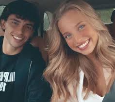 Olá, meu nome é diogo martins, trabalho como graphic designer desde 2012, com foco em identidade visual. Margarida Corceiro Revela Os Melhores Momentos Que Passou Com Joao Felix Nacional Flash