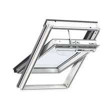 Velux Ck02 Solar Centre Pivot White Roof Window Clear 550 X 780mm In 2020 Roof Window Glass Roof Window Fitting