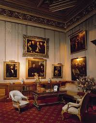 Going Beyond Harry Potter Inside The Still Inhabited Alnwick Castle Alnwick Castle Inside Castles Castles Interior