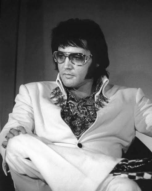 Elvis Presley on Instagram: "In the 1970s, even at home in ...