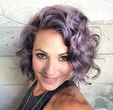 40 Versatile Ideas Of Purple Highlights For Blonde Brown And Red Hair With Images Curly Hair Women Hair Highlights Hair Color Plum