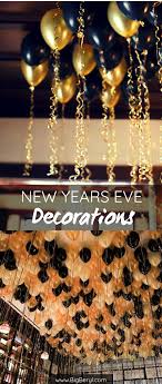 Black And Gold New Years Eve Theme Party Decorations Ideas And Supplies On Bigberyl New Years Eve Decorations Balloon Decorations Party Black And Gold Balloons