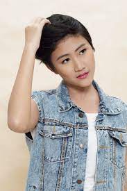 You will produce a slightly different look depending on your thickness, frizz, and texture. How To Use Hair Wax For Different Women S Hairstyless
