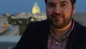 WORKING ON THE HILL: *Look Who's 'Movin' On Up'