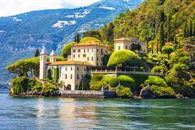 In liguria, also known as the italian riviera, buyers can easily find the best examples of italian real estate: Lake Como A Tranquil Paradise For A List Celebrities Italian Luxury