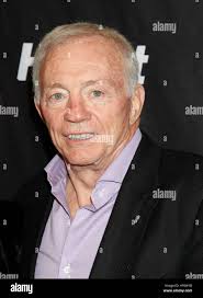 Jerry jones hi-res stock photography and images