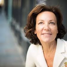 Amazon.it: Camille Pascal: libri, biografia, ultimo aggiornamento