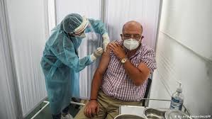 Cin Asisi Peru Da Bir Kiside Tehlikeli Sendroma Neden Oldu Dunya Dw 12 12 2020