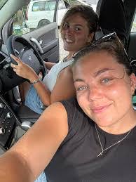 Leanne Dyson's Instagram, Twitter & Facebook