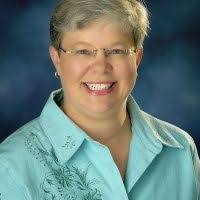 Lisa Hazelrigg's Instagram, Twitter & Facebook