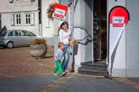 Entdecken sie die möglichkeiten unseres pickup paketshops. Online Bezahlt Gunstig Versendet Dpd Andert Die Versandpreise Im Paketshop Postbranche De Postbranche De