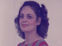 الفنانة حلا شيحة ارتدت الحجاب واعتزلت الفن لمدة 12 عاما، حتى أنها ارتدت النقاب لسنوات، ومنذ عام قررت حلا شيحة خلع النقاب والاكتفاء بارتداء فاجأت الفنانة عبير صبري، جمهورها بارتداء الحجاب عام 2002، وابتعدت عبير بعدها لفترة عن الوسط الفني، لتظهر من جديد كمقدمة. Ø¹ÙØ§Ù Ø±Ø´Ø§Ø¯ Ù†Ø¯Ù…Ø§Ù†Ø© Ø¹Ù„Ù‰ Ø·Ù„Ø§Ù‚ÙŠ Ù…Ù† Ù…Ø­Ù…Ø¯ Ø§Ù„Ø³Ø¨ÙƒÙŠ