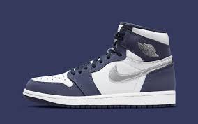Detail Look At The Air Jordan 1 Japan Midnight Navy