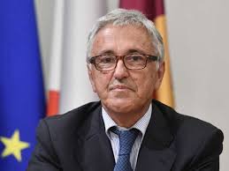 L'indifendibile Castellucci, prima del ponte Morandi aveva un precedente:  il crollo del viadotto Acqualonga, sull'A16 Napoli–Canosa, la sera del 28  luglio 2013, con ben 40 morti