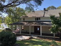 1400 Gaither Road Belmont Nc Mls 3552265 Scottie Ann Mcclure With Dane Warren Real Estate Real Estat Belmont Architectural Shingles Real Estate Search