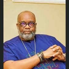 Reginald Benedict's Instagram, Twitter & Facebook