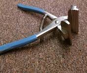 Canvas pulling tool makes assembly easy