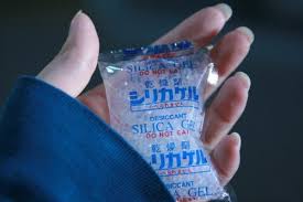 You Can T Eat Silica Gel But You Can Reuse It Earth 911 Silica Gel Gel Pack Silica