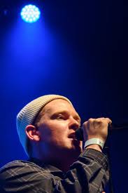 Sanger har fået mere ro i kasketten