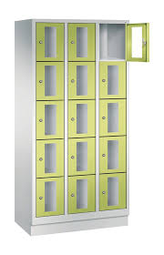 Mit einem sockel können sie den spalt zwischen boden und ihrem serverschrank abdecken. Facherschrank Classic Mit Sichtfensterturen Auf Sockel 15