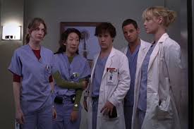 On grey's anatomy it is sometimes difficult to keep track of the personal relationships without a score card. Quiz Can You Nail All These Grey S Anatomy Questions Spoilerist Com