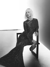 My way, ufkunuzu genişletmeniz ve dünya çapında yeni deneyimler yaşamanız için bir davetiyedir. Kate Moss E La Nuova Testimonial Di Giorgio Armani