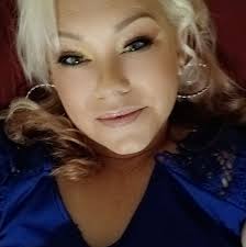 Sherri Herringshaw's Instagram, Twitter & Facebook